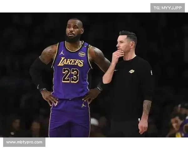 佩林卡:湖人将聚焦球员发展 雷迪克的加盟为球队注入新动力 佩林卡:湖人将聚焦球员发展 雷迪克的加盟为球队注入新动力