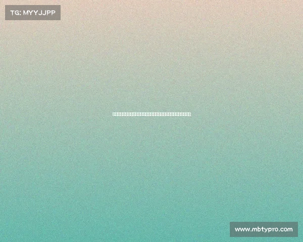 曾子墨：从凤凰卫视女主持到瑞幸咖啡老板娘，她的嫁得好不仅是运气